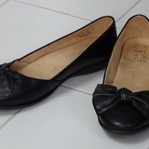 Black Leather Bow Shoes